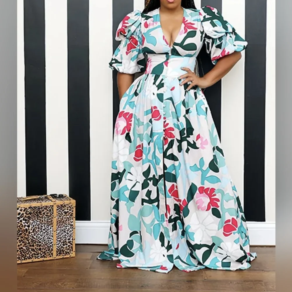 Floral maxi cover-up - Picture 1 of 3